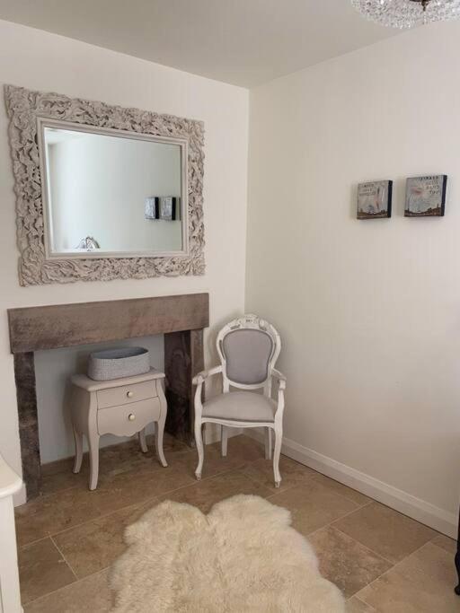 Luxury Peak District 2 Bedroom Boutique Cottage Two Dales Экстерьер фото